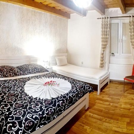 Apartman Erika - Bešeňová Buitenkant foto