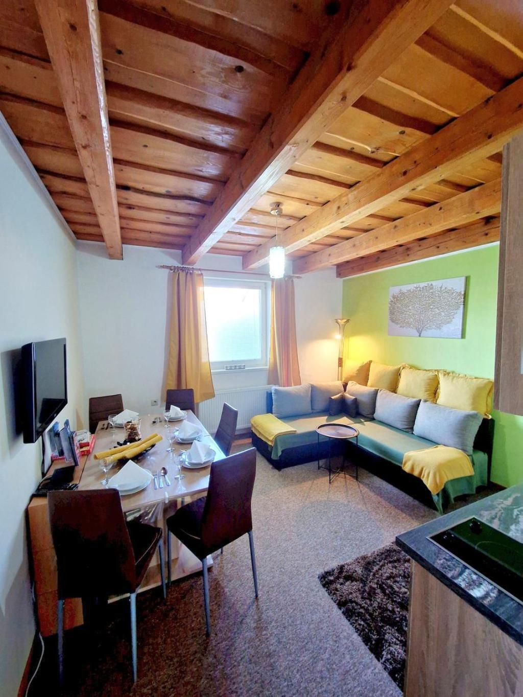 Apartman Erika - Bešeňová Buitenkant foto