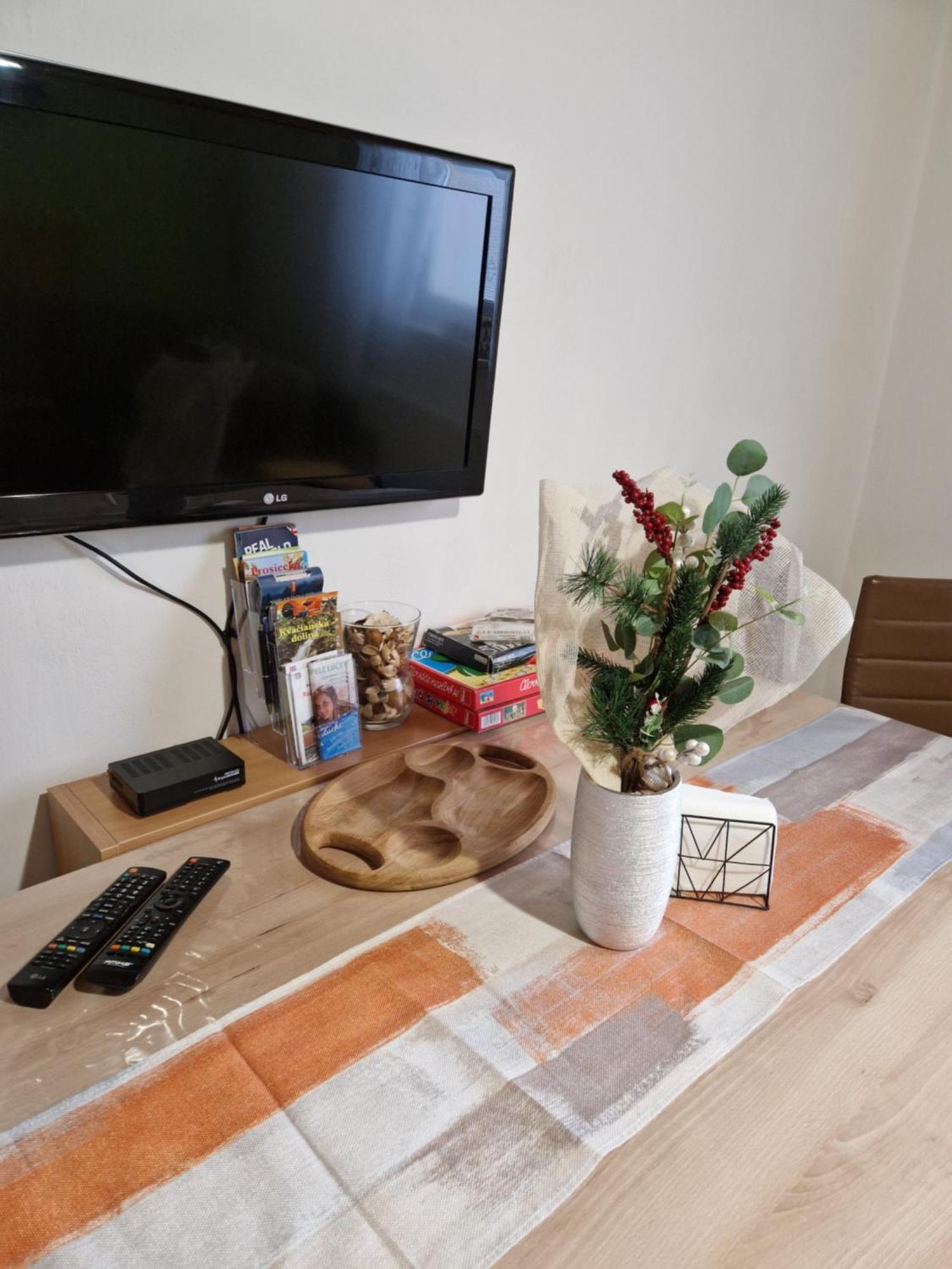 Apartman Erika - Bešeňová Buitenkant foto