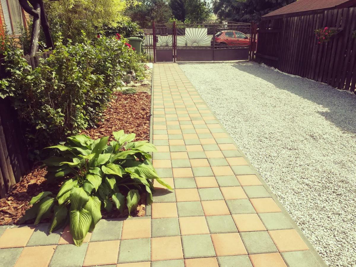 Apartman Erika - Bešeňová Buitenkant foto
